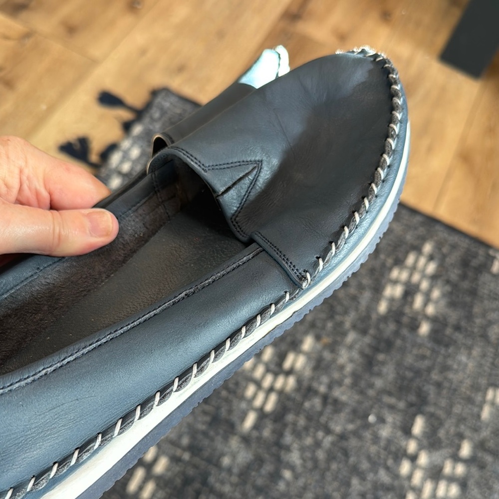 Navy Leather Loafers with Moccasin Stitching